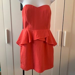 💰Forever 21 tube peplum dress